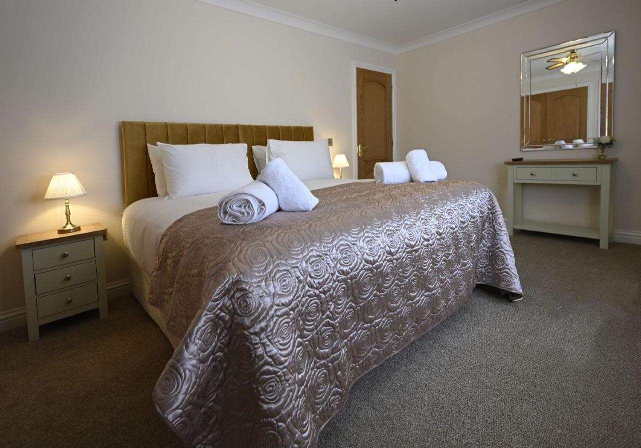 Hillcrest Villa Форт Уилям Екстериор снимка
