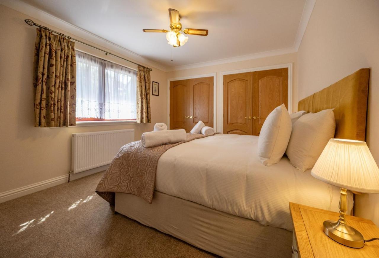 Hillcrest Villa Форт Уилям Екстериор снимка