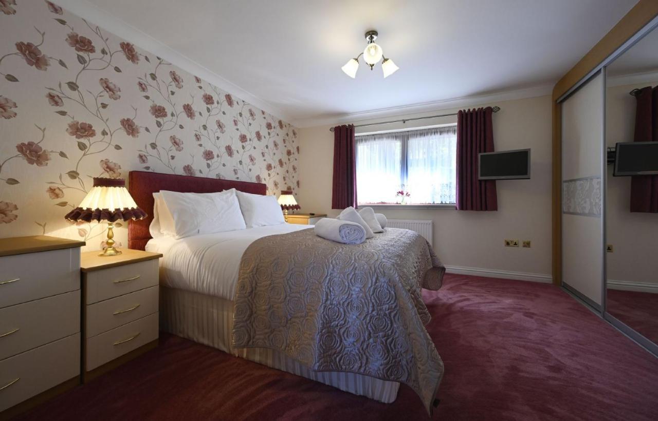 Hillcrest Villa Форт Уилям Екстериор снимка
